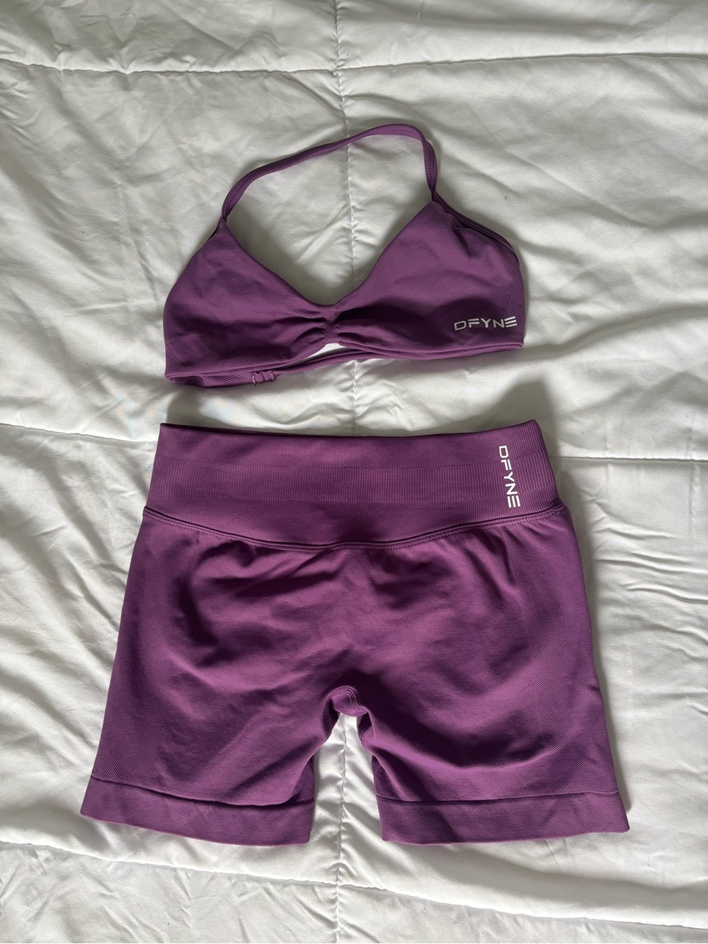 DFYNE outfit